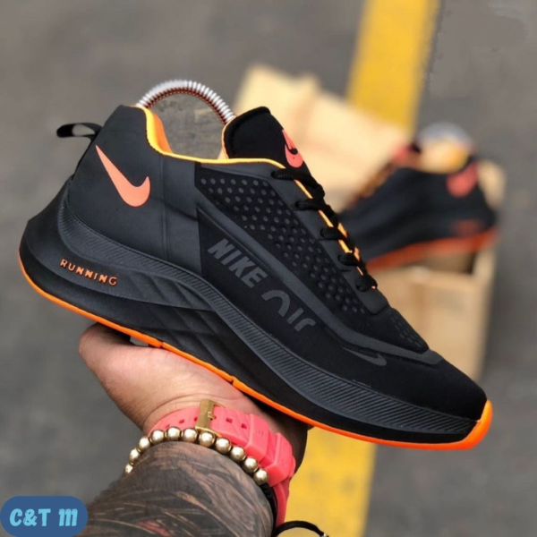 Tenis Nike Air Running - Nego/Naranja